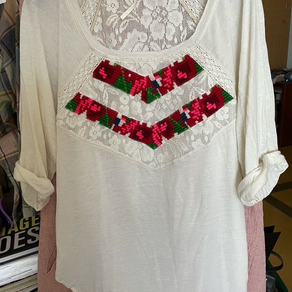 Free People Crochet Lace Oaxaca Embroidered Beach Top Boho Shirt S P - Picture 4 of 11